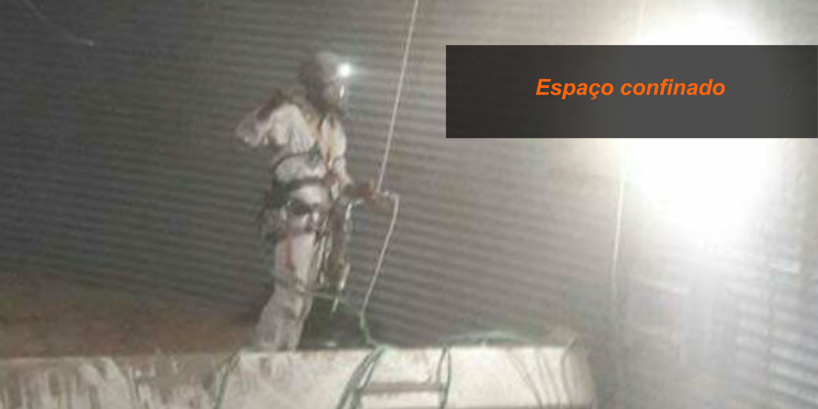 Espaço Confinado